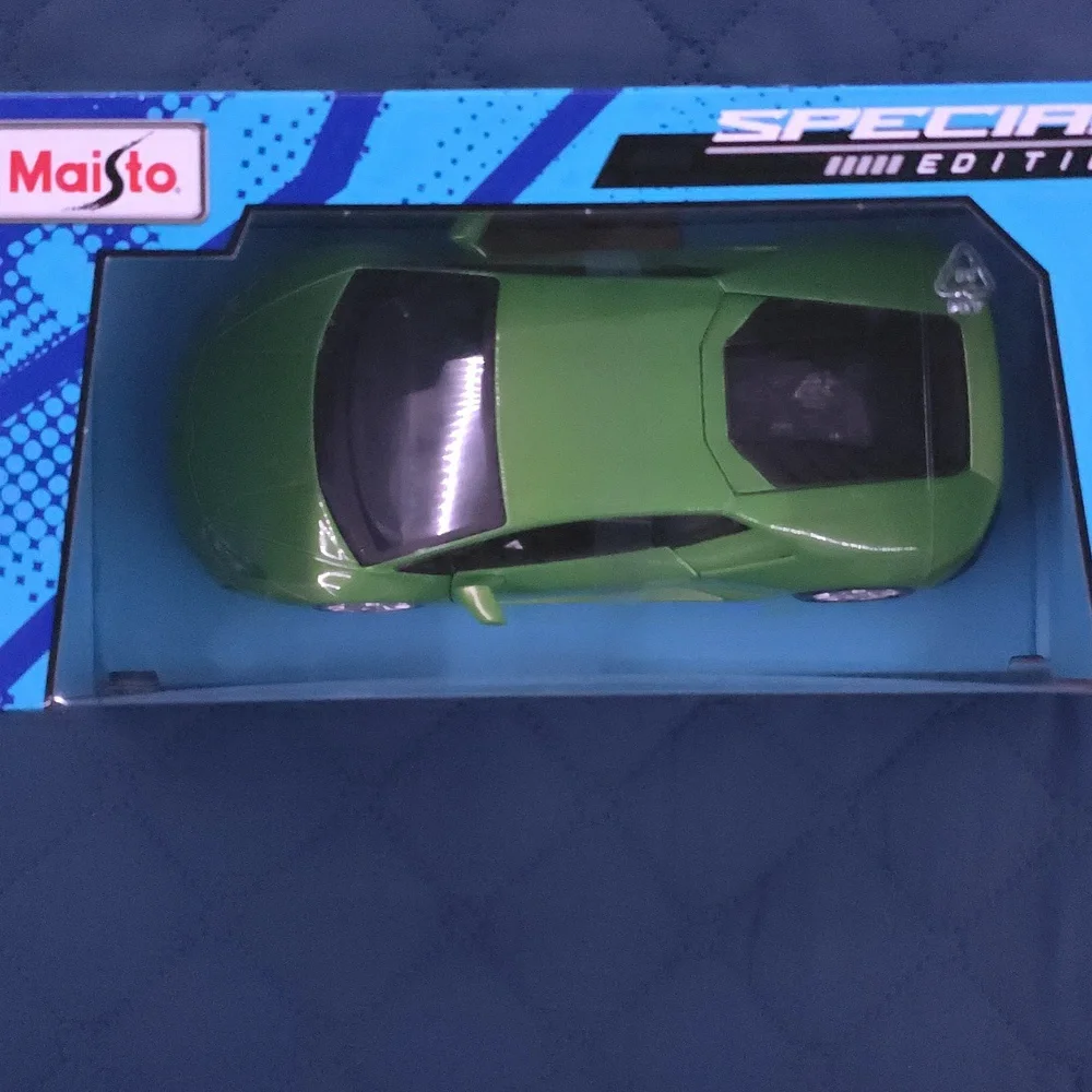 Lamborghini Huracan Coupe-‎ Green 1:24 Scale Diecast Maisto